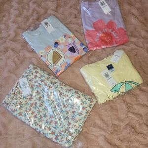 Old Navy Little Girls' 5T Bundle